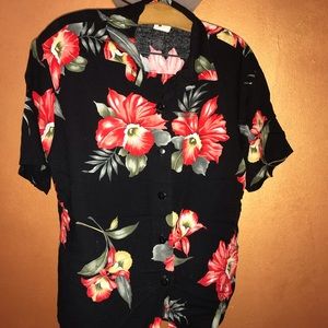 Hawaiian Print Shorts Top Set, Small, EUC